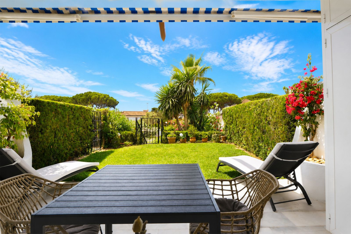 3 Bed Townhouse for sale in Cabopino Costa Del Sol, Málaga, Spain