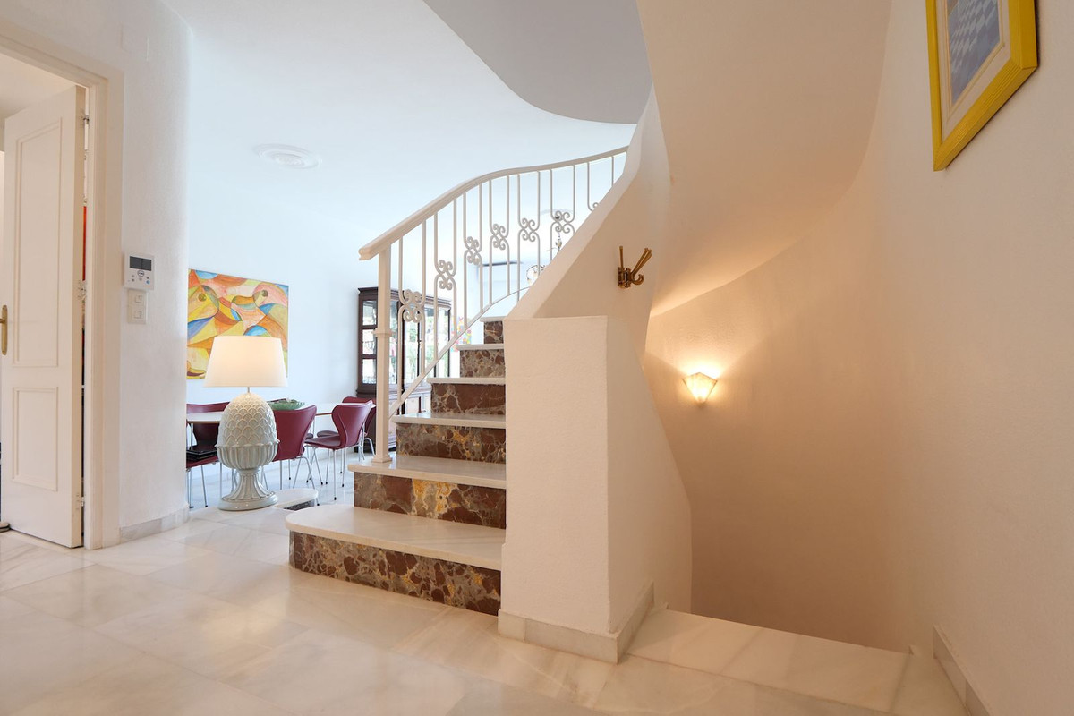 3 Bed Townhouse for sale in Cabopino Costa Del Sol, Málaga, Spain