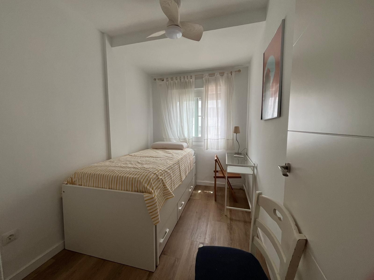 3 Bed Apartment for sale in Estepona Costa Del Sol, Málaga, Spain