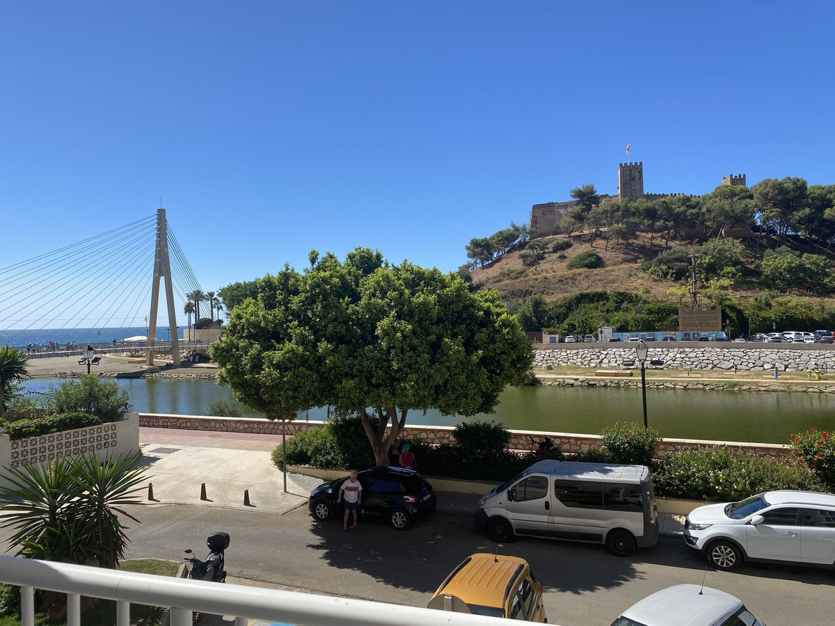 3 Bed Apartment for sale in Fuengirola Costa Del Sol, Málaga, Spain