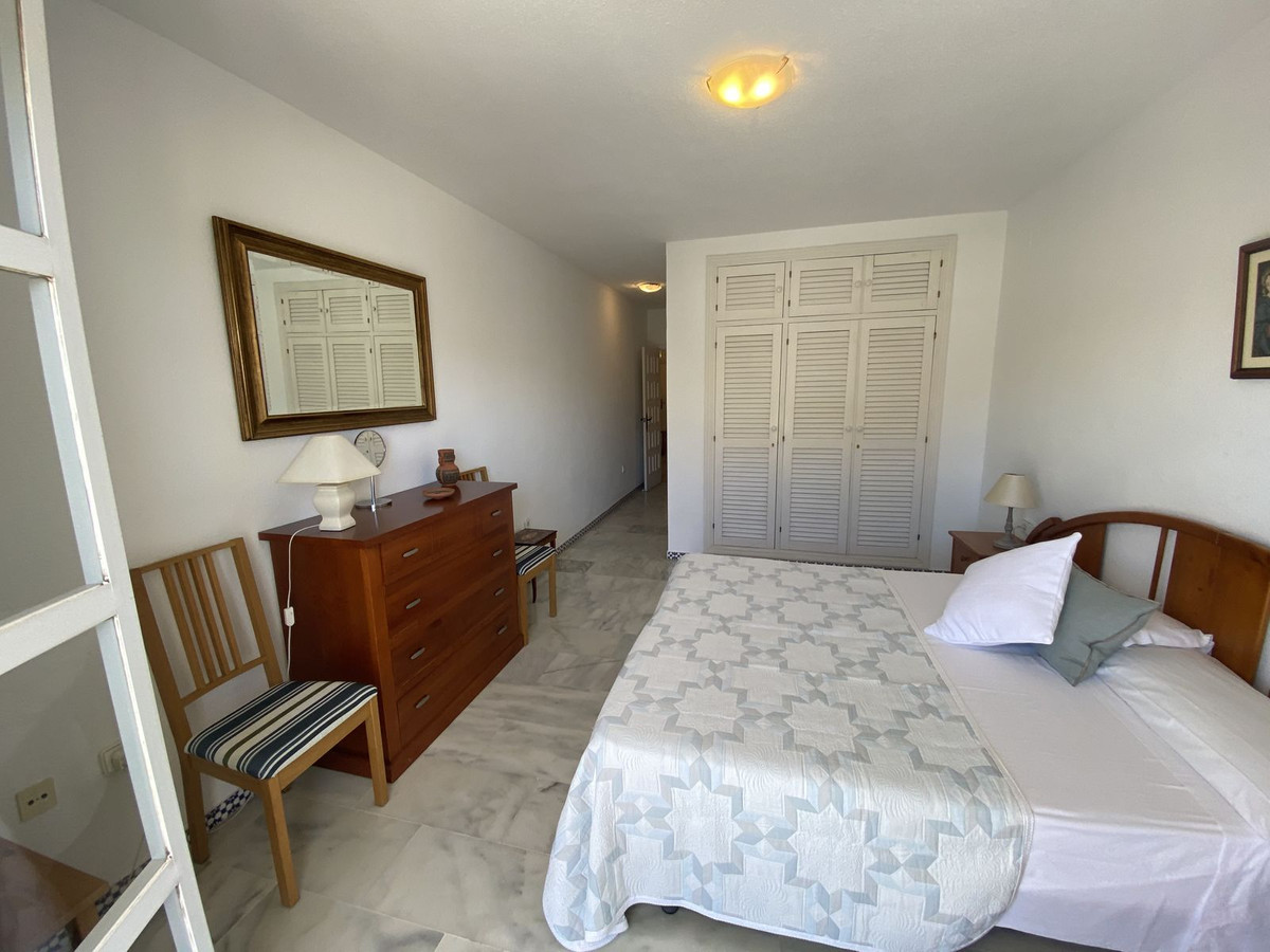 3 Bed Apartment for sale in Fuengirola Costa Del Sol, Málaga, Spain
