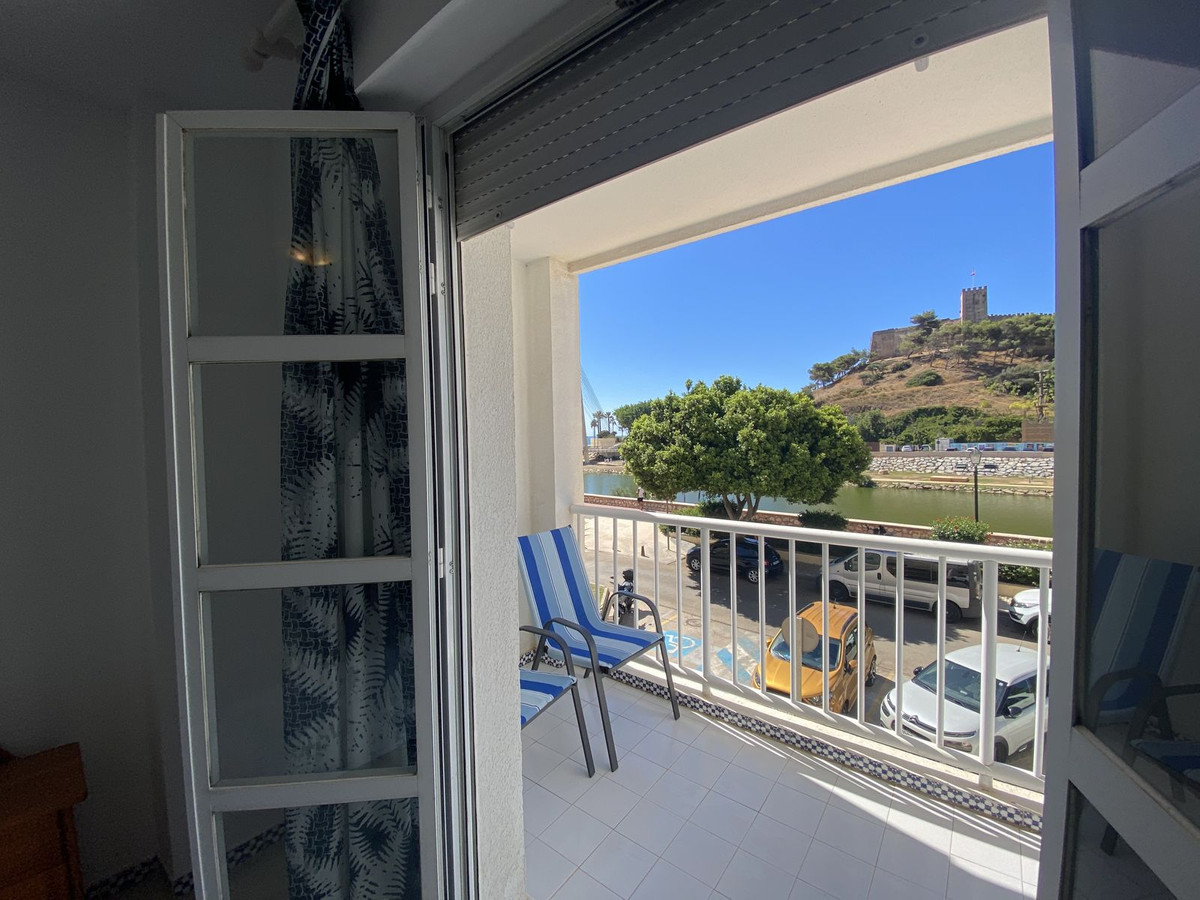 3 Bed Apartment for sale in Fuengirola Costa Del Sol, Málaga, Spain