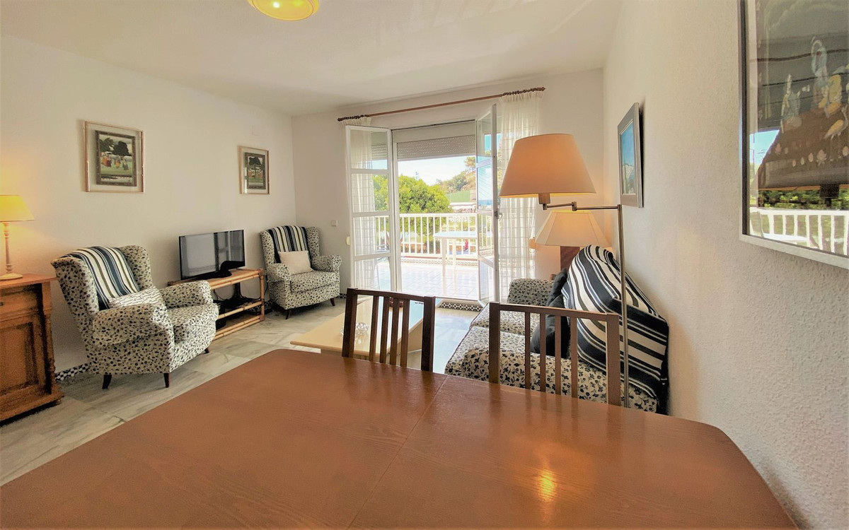 3 Bed Apartment for sale in Fuengirola Costa Del Sol, Málaga, Spain