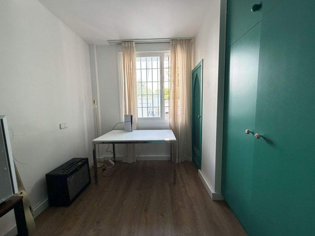Se vende Apartamento Planta Baja de 2 dormitorios en Costa Del Sol, Málaga, España
