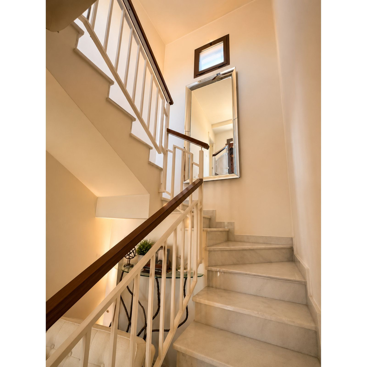 3 Bed Apartment for sale in Estepona Costa Del Sol, Málaga, Spain