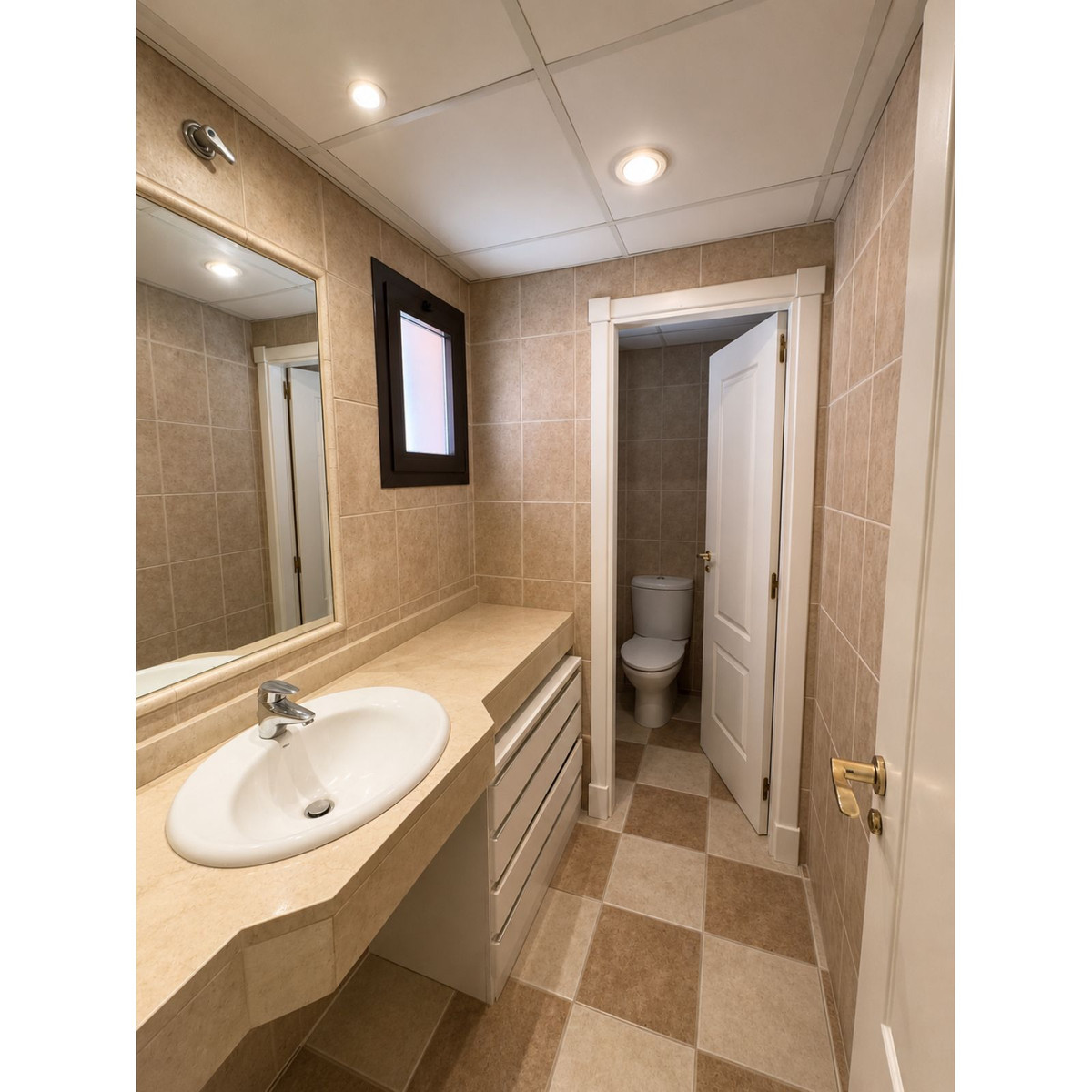3 Bed Apartment for sale in Estepona Costa Del Sol, Málaga, Spain