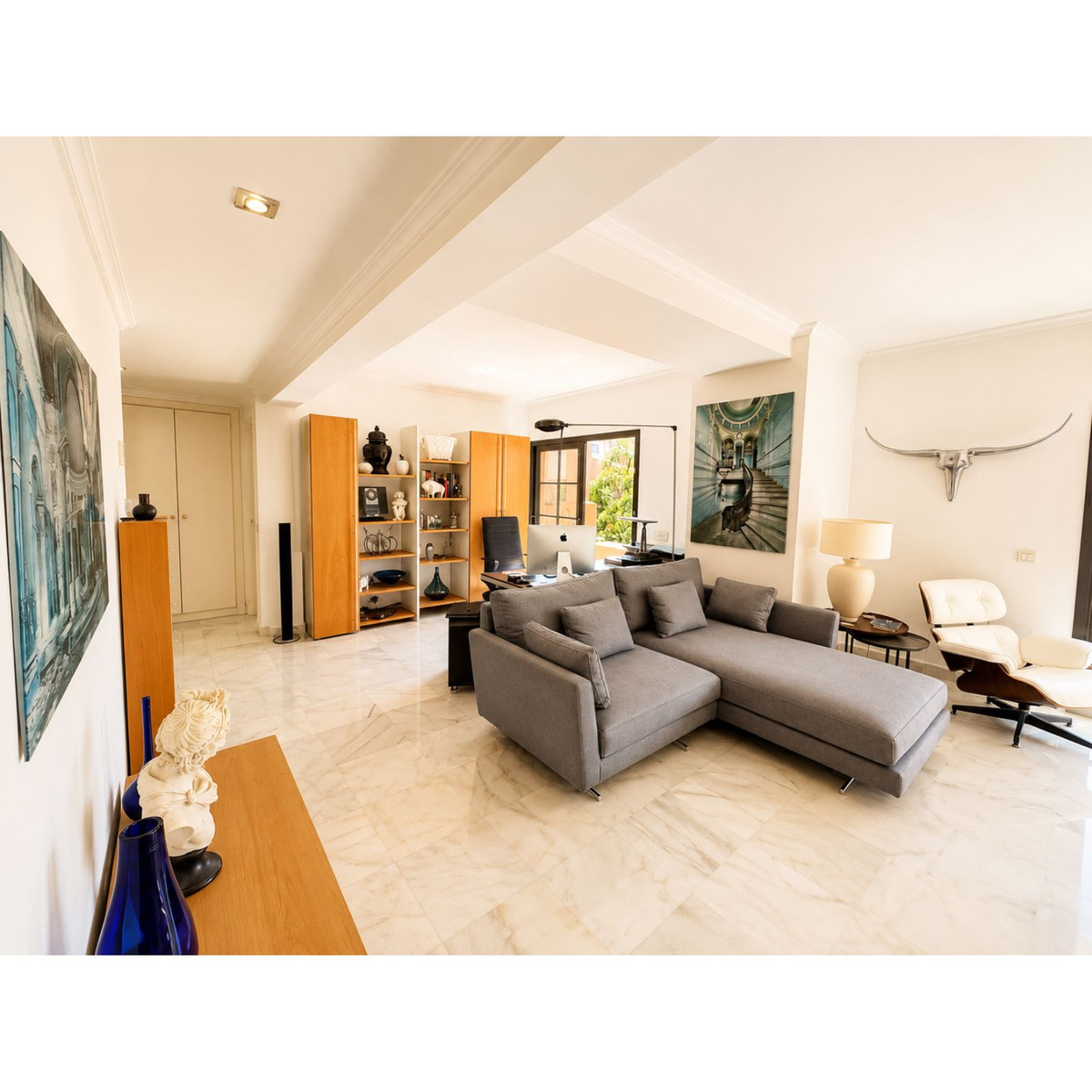 3 Bed Apartment for sale in Estepona Costa Del Sol, Málaga, Spain