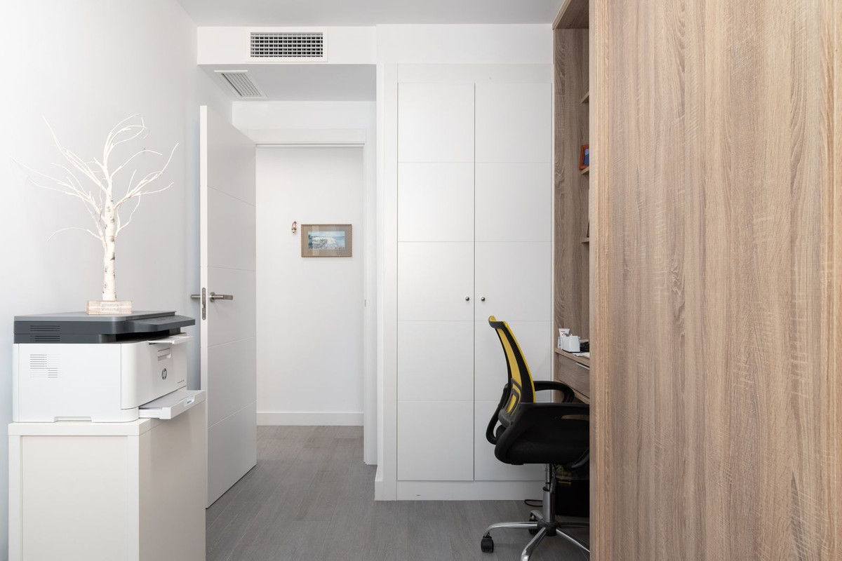 3 Bed Apartment for sale in Benalmadena Pueblo Costa Del Sol, Málaga, Spain