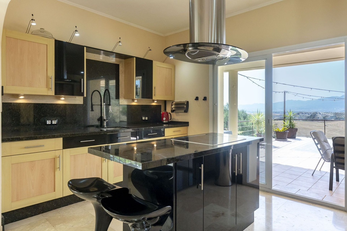 3 Bed Townhouse for sale in Cártama Costa Del Sol, Málaga, Spain