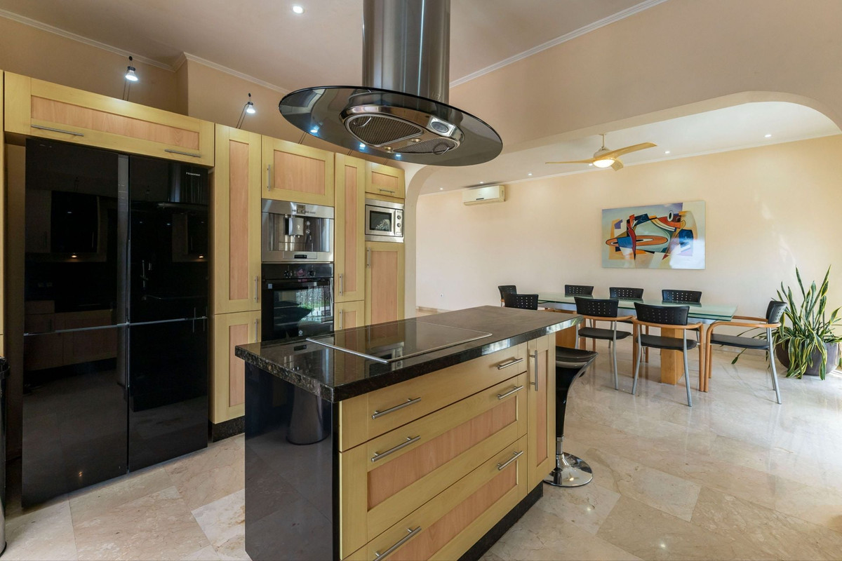 3 Bed Townhouse for sale in Cártama Costa Del Sol, Málaga, Spain