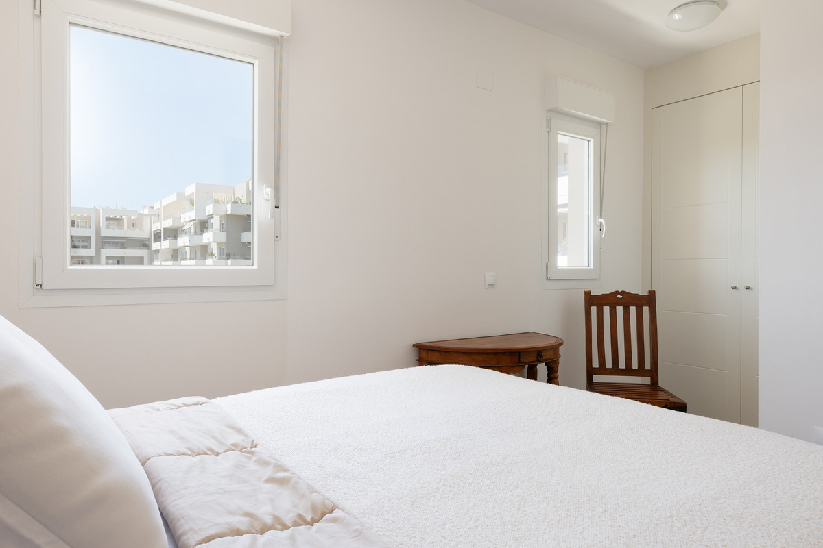 3 Bed Apartment for sale in La Campana Costa Del Sol, Málaga, Spain