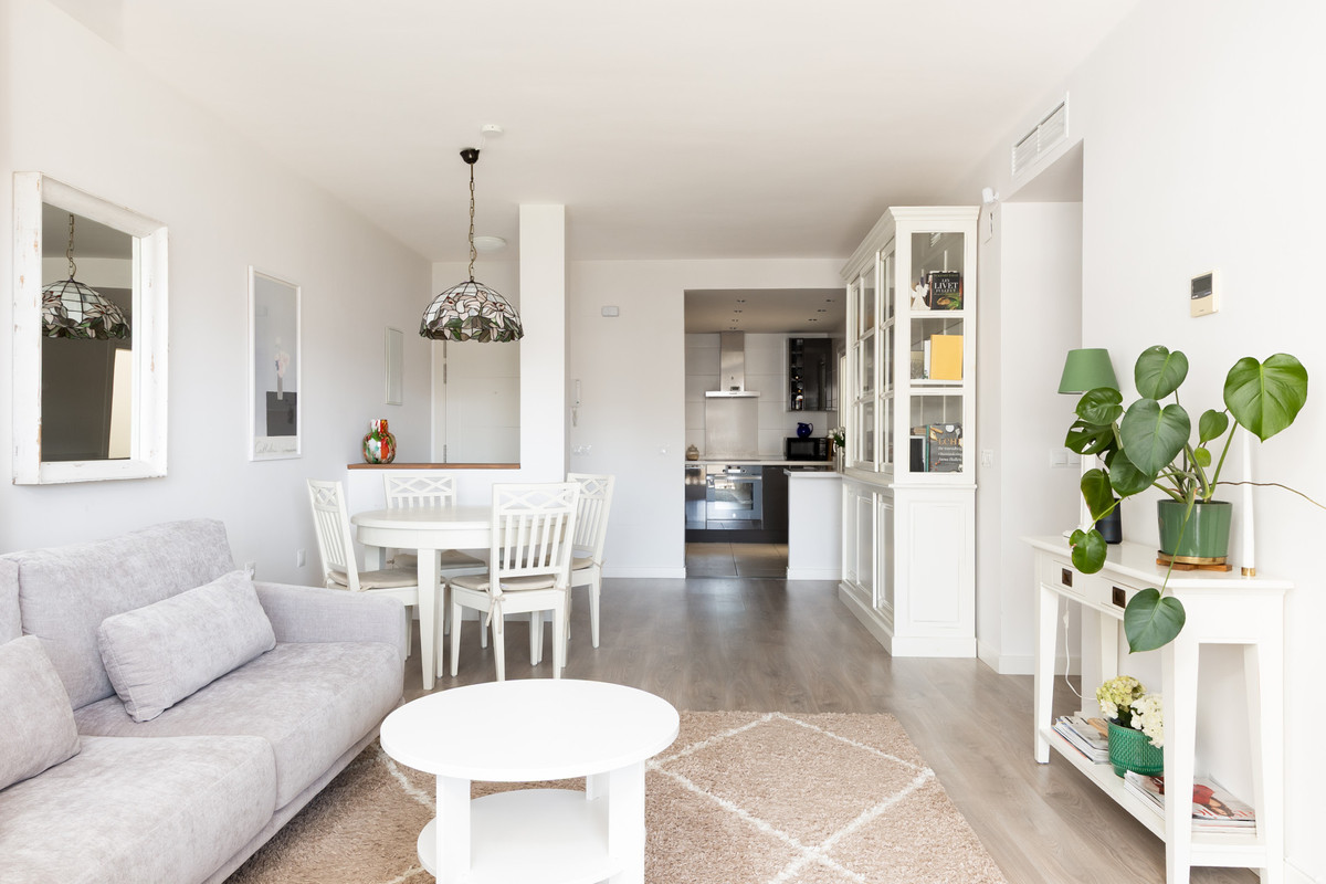 3 Bed Apartment for sale in La Campana Costa Del Sol, Málaga, Spain