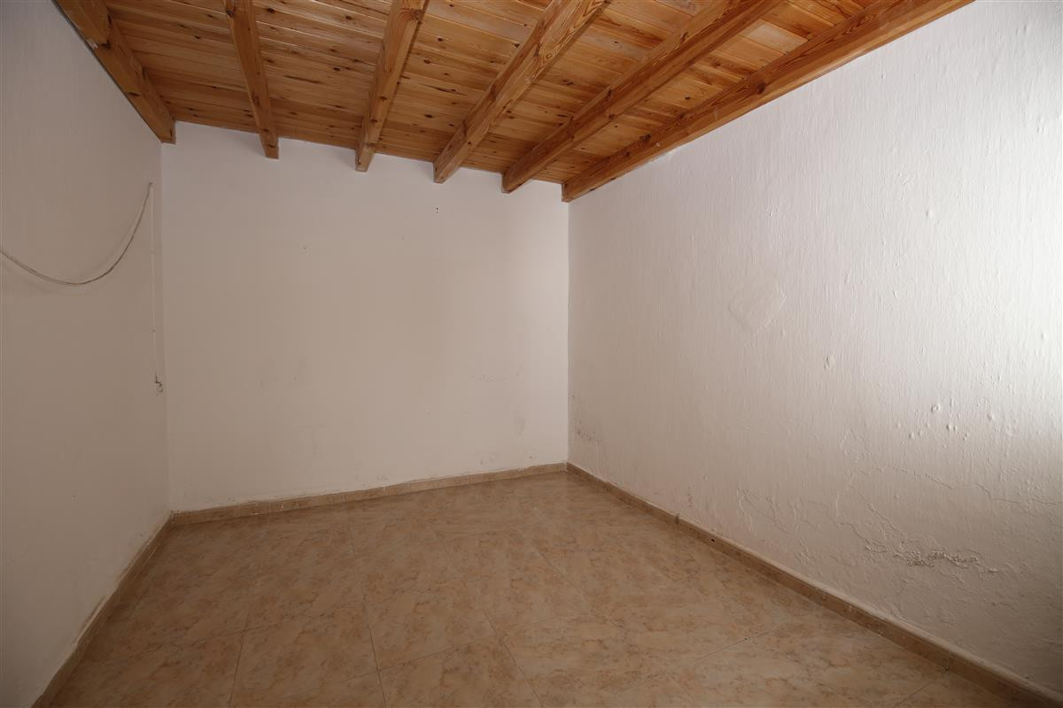 9 Bed Townhouse for sale in Estepona Costa Del Sol, Málaga, Spain