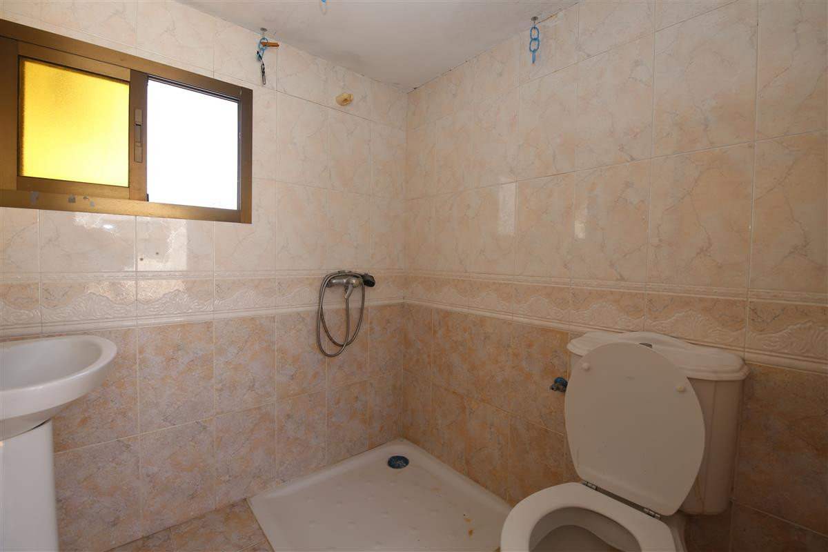 9 Bed Townhouse for sale in Estepona Costa Del Sol, Málaga, Spain