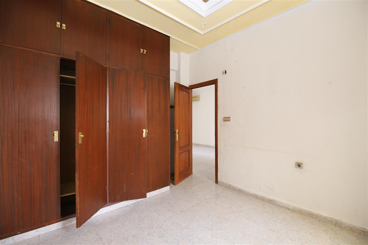 9 Bed Townhouse for sale in Estepona Costa Del Sol, Málaga, Spain