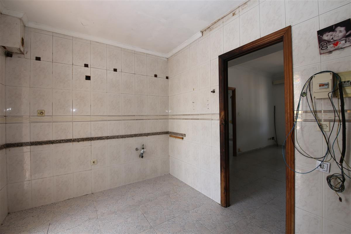 9 Bed Townhouse for sale in Estepona Costa Del Sol, Málaga, Spain