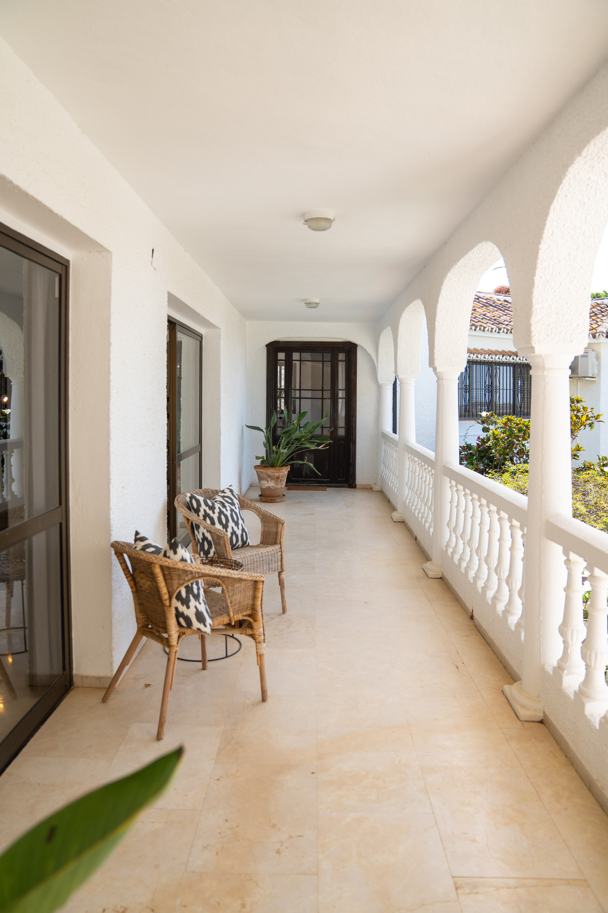 6 Bed Townhouse for sale in Sierrezuela Costa Del Sol, Málaga, Spain