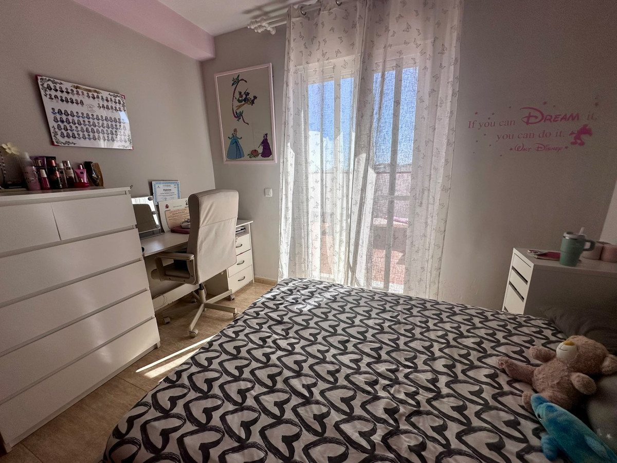 3 Bed Apartment for sale in San Pedro De Alcántara Costa Del Sol, Málaga, Spain