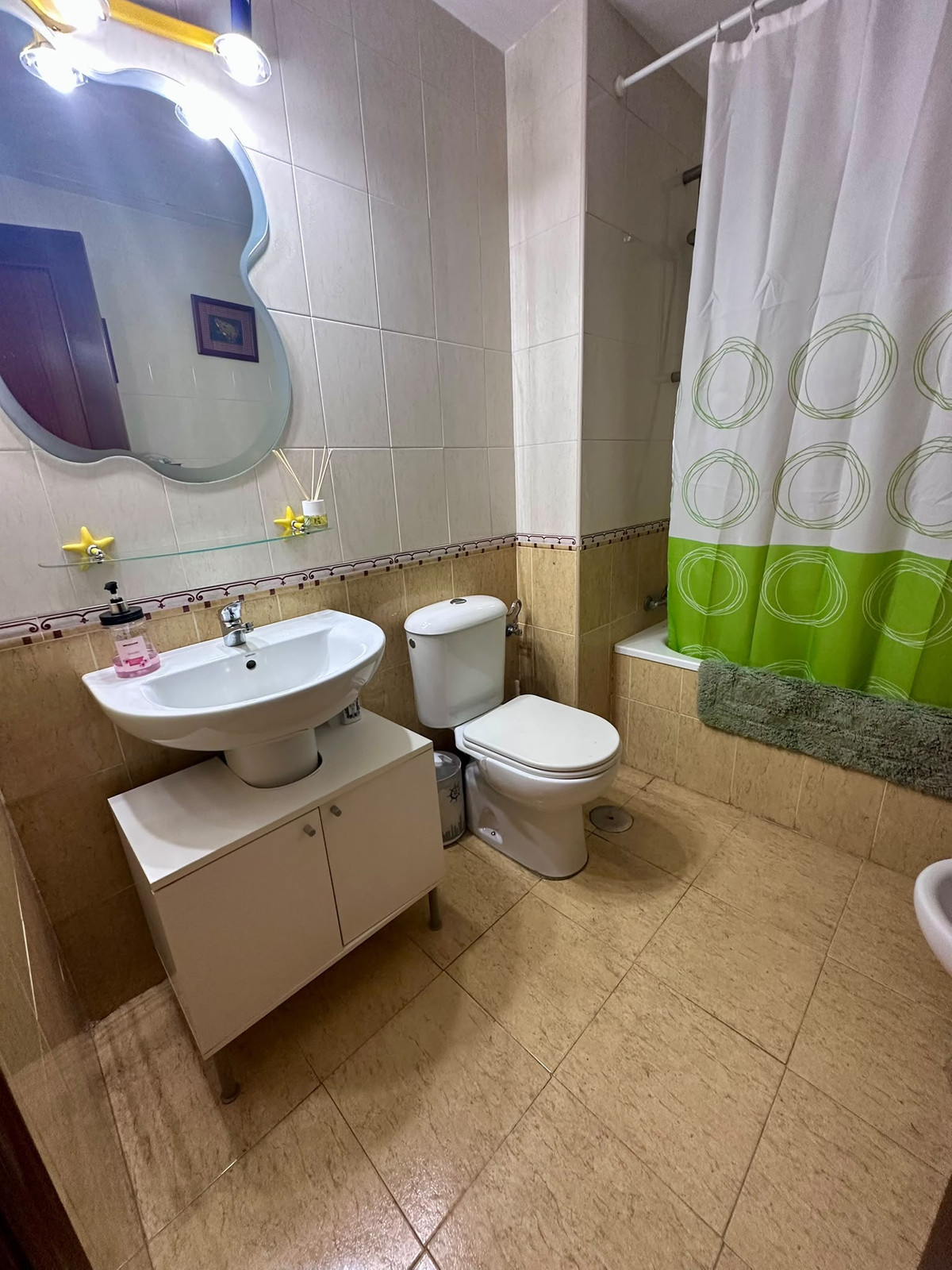 3 Bed Apartment for sale in San Pedro De Alcántara Costa Del Sol, Málaga, Spain