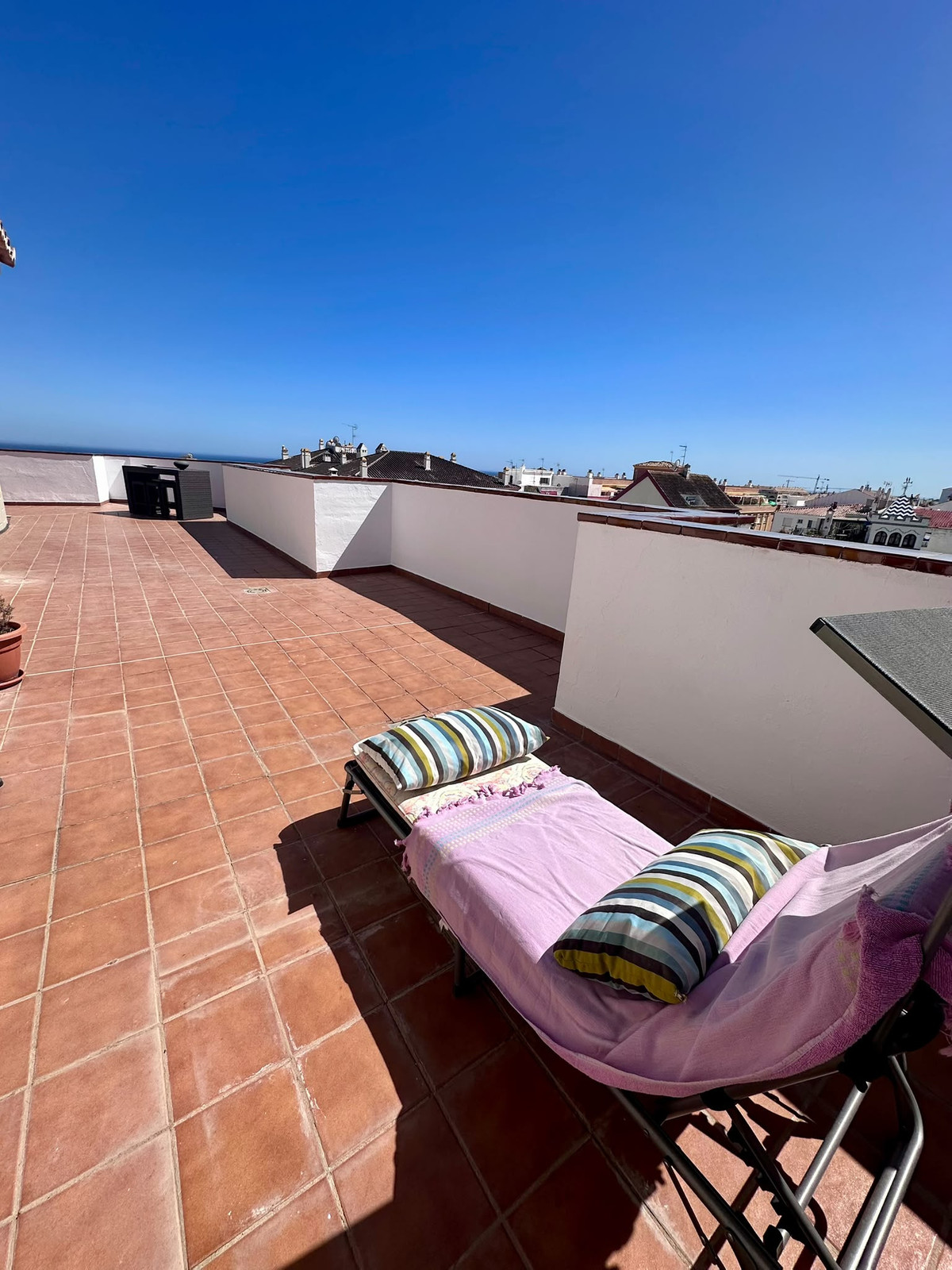 3 Bed Apartment for sale in San Pedro De Alcántara Costa Del Sol, Málaga, Spain
