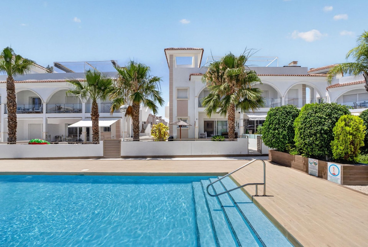 2 Bed Apartment for sale in Rojales Costa Blanca, Alicante, Spain