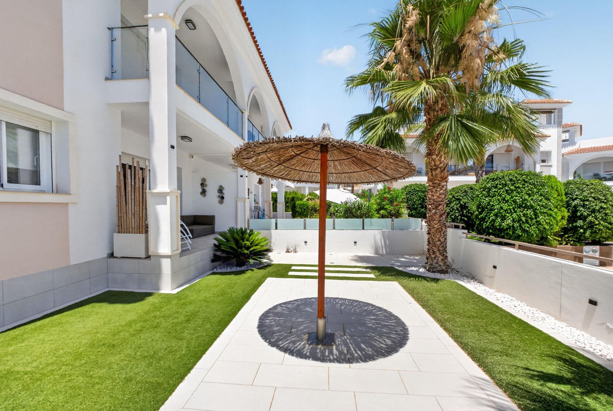 2 Bed Apartment for sale in Rojales Costa Blanca, Alicante, Spain