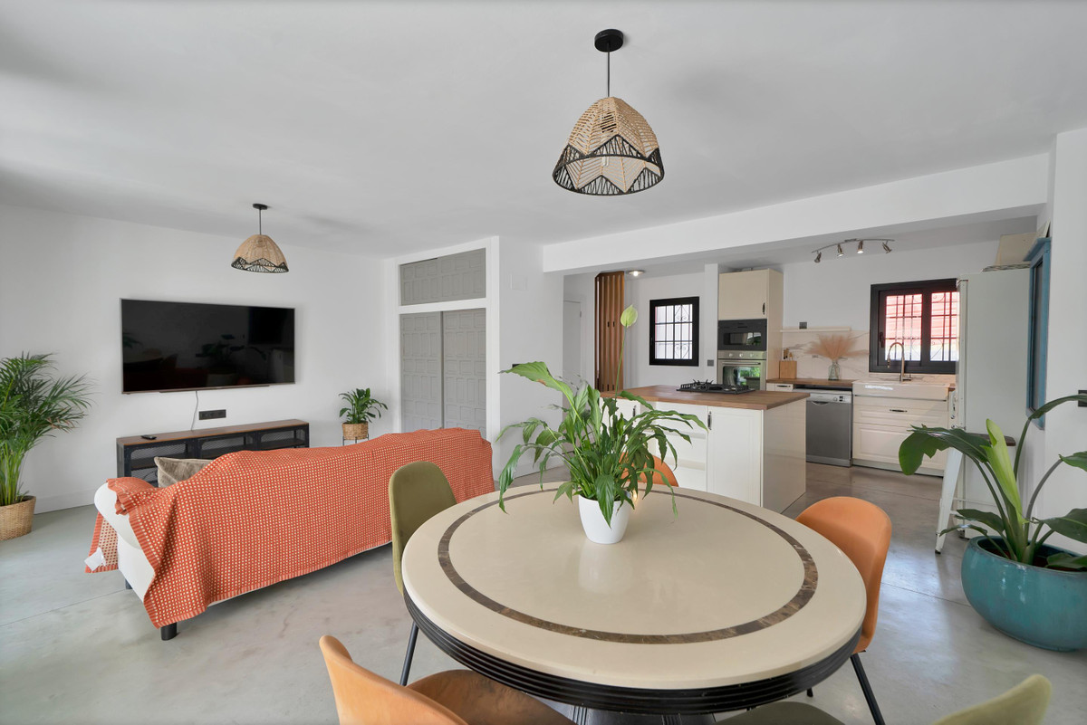 3 Bed Townhouse for sale in Estepona Costa Del Sol, Málaga, Spain