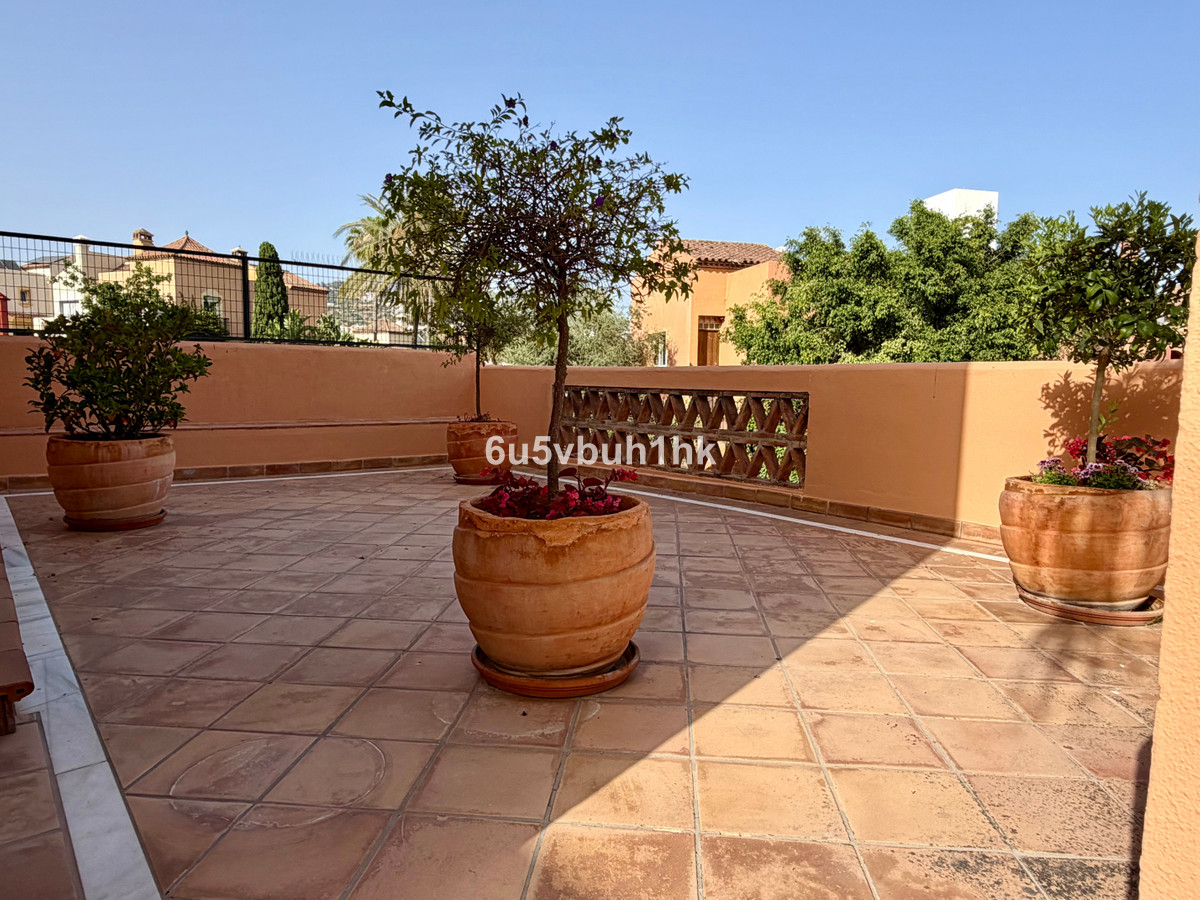 7 Bed Townhouse for sale in Marbella Costa Del Sol, Málaga, Spain
