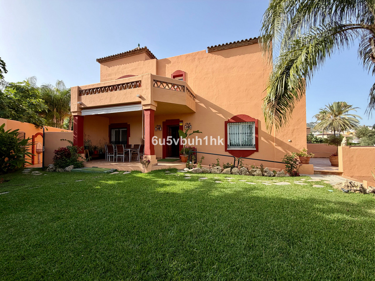 7 Bed Townhouse for sale in Marbella Costa Del Sol, Málaga, Spain