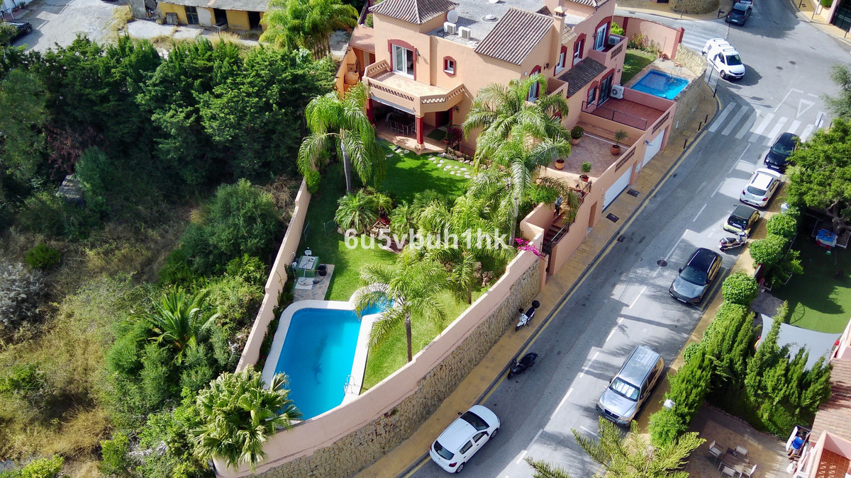 7 Bed Townhouse for sale in Marbella Costa Del Sol, Málaga, Spain