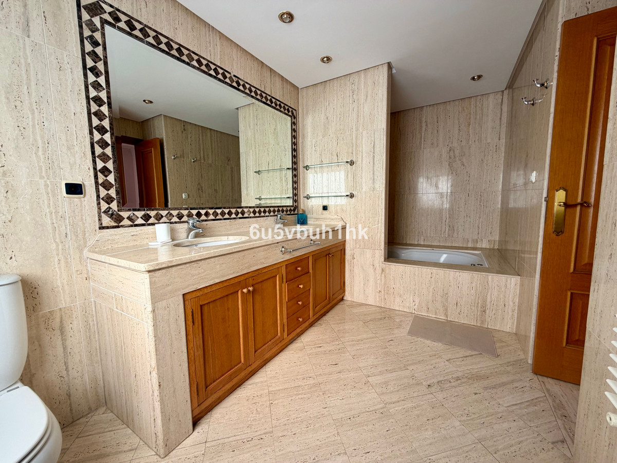 7 Bed Townhouse for sale in Marbella Costa Del Sol, Málaga, Spain