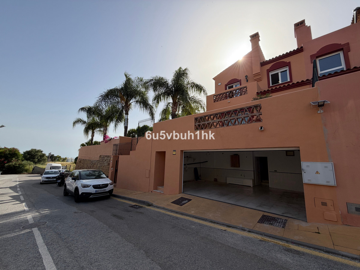 7 Bed Townhouse for sale in Marbella Costa Del Sol, Málaga, Spain
