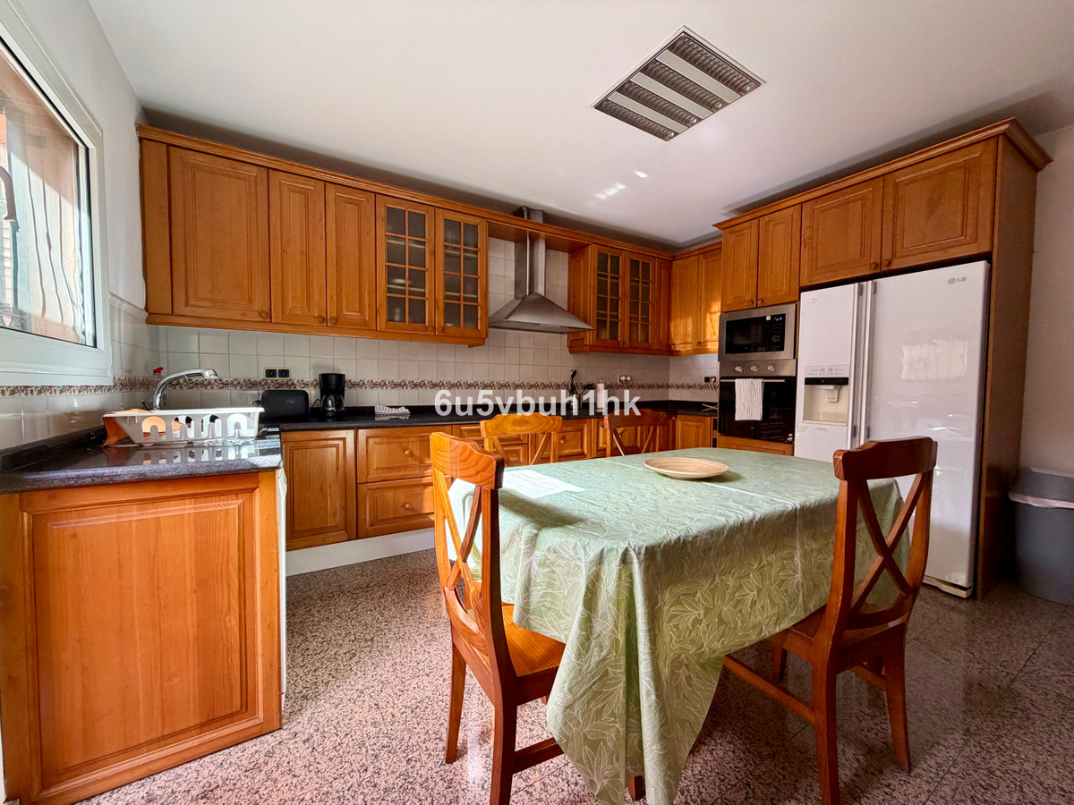 7 Bed Townhouse for sale in Marbella Costa Del Sol, Málaga, Spain