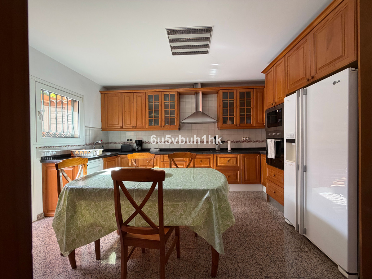 7 Bed Townhouse for sale in Marbella Costa Del Sol, Málaga, Spain