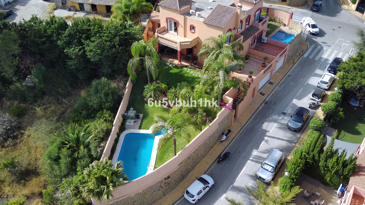 7 Bed Townhouse for sale in Marbella Costa Del Sol, Málaga, Spain