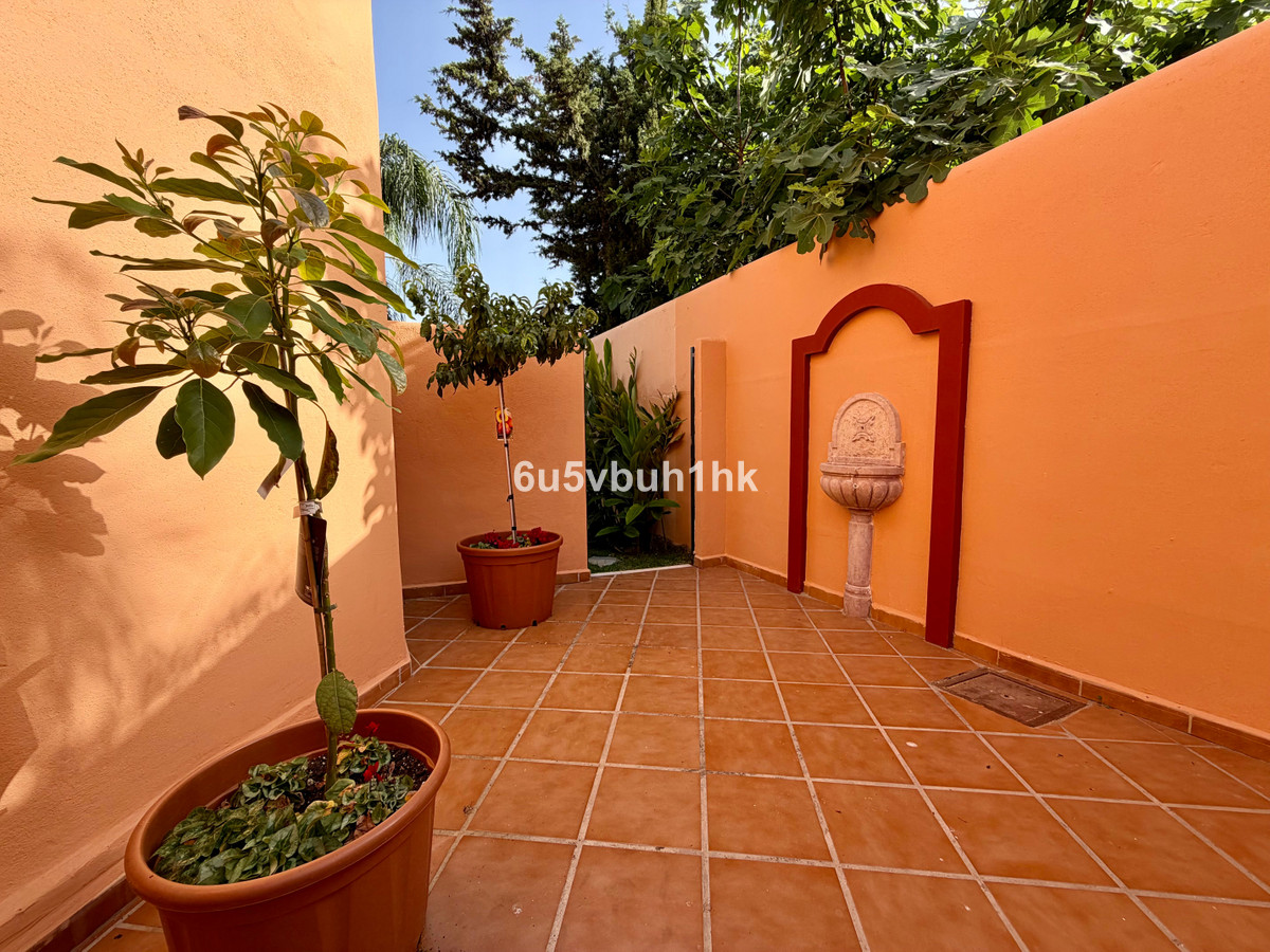 7 Bed Townhouse for sale in Marbella Costa Del Sol, Málaga, Spain