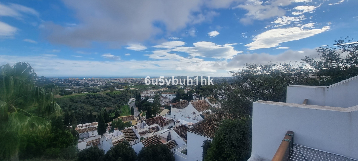 2 Bed Apartment for sale in Mijas Costa Costa Del Sol, Málaga, Spain
