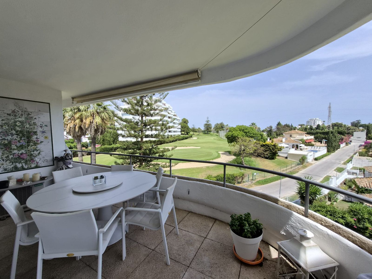 2 Bed Apartment for sale in Guadalmina Alta Costa Del Sol, Málaga, Spain