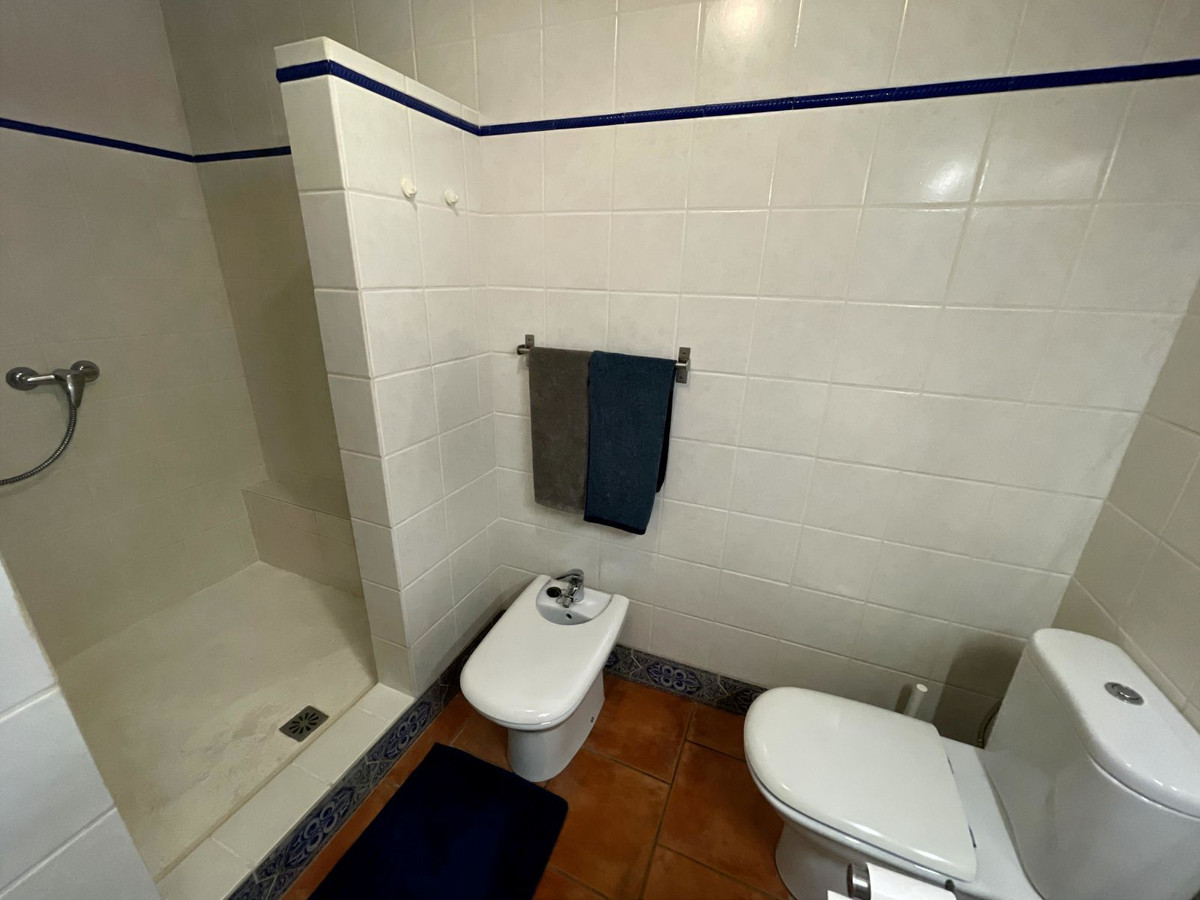 5 Bed Townhouse for sale in Villanueva De La Concepcion Costa Del Sol, Málaga, Spain