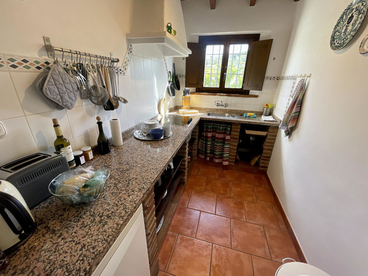 5 Bed Townhouse for sale in Villanueva De La Concepcion Costa Del Sol, Málaga, Spain