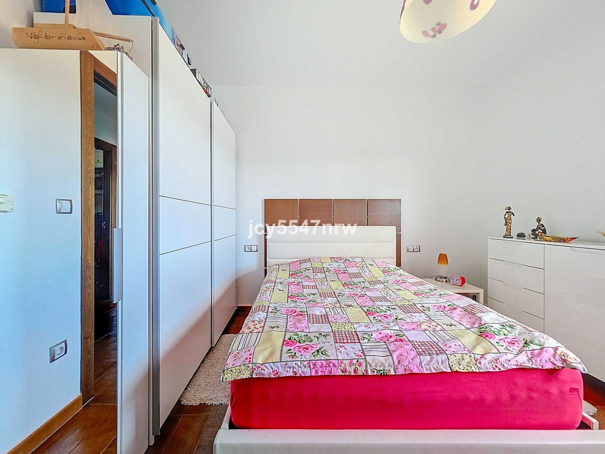 4 Bed Townhouse for sale in Pinoso Costa Blanca, Alicante, Spain