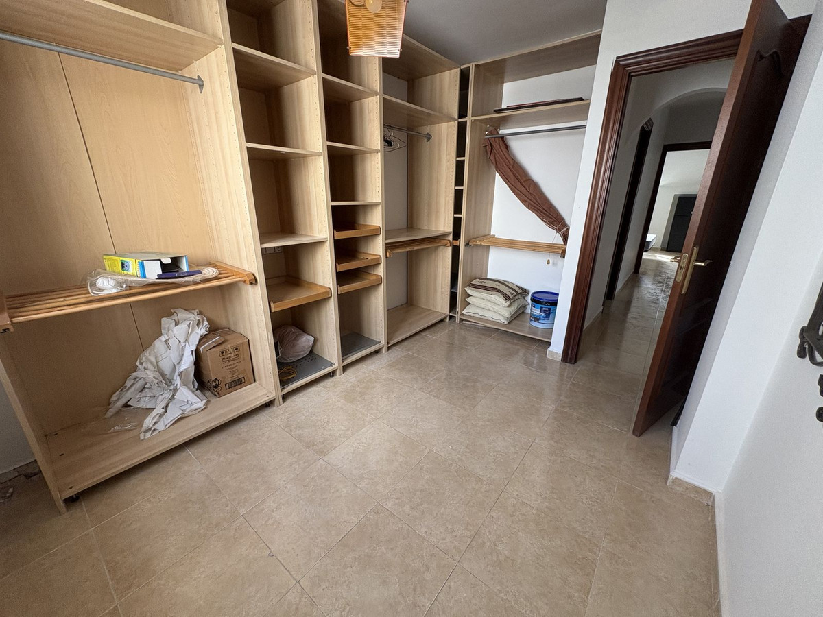 3 Bed Apartment for sale in Alhaurín El Grande Costa Del Sol, Málaga, Spain
