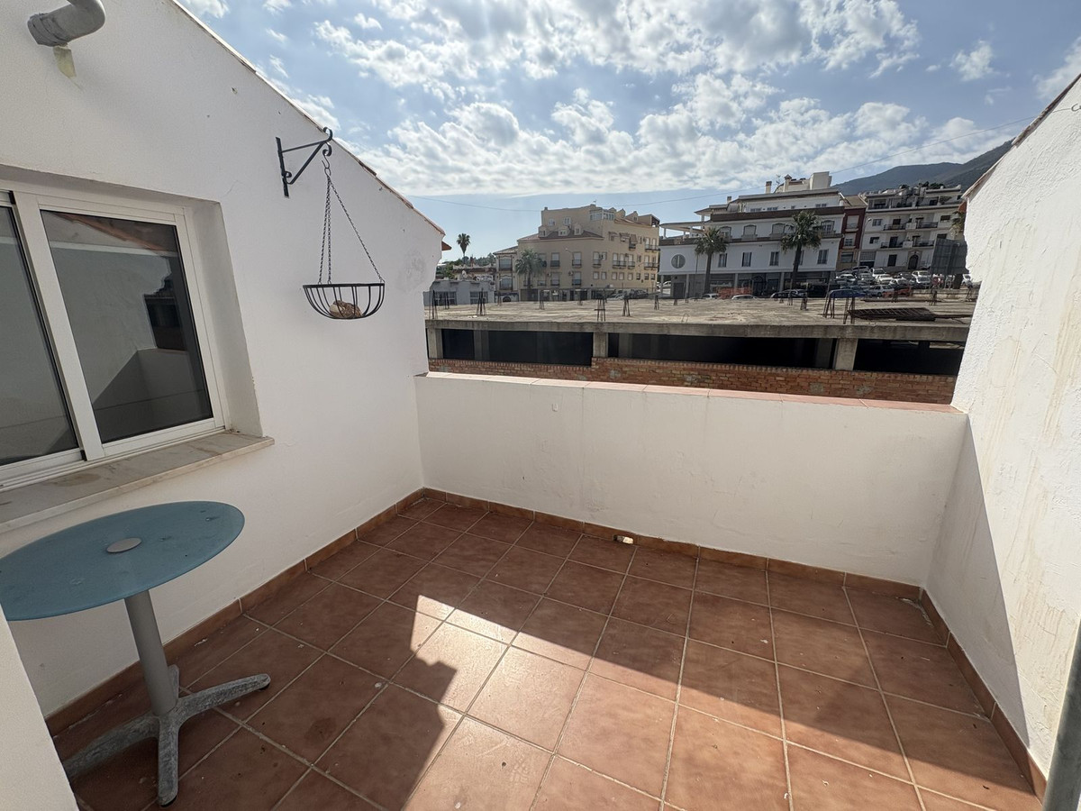 3 Bed Apartment for sale in Alhaurín El Grande Costa Del Sol, Málaga, Spain