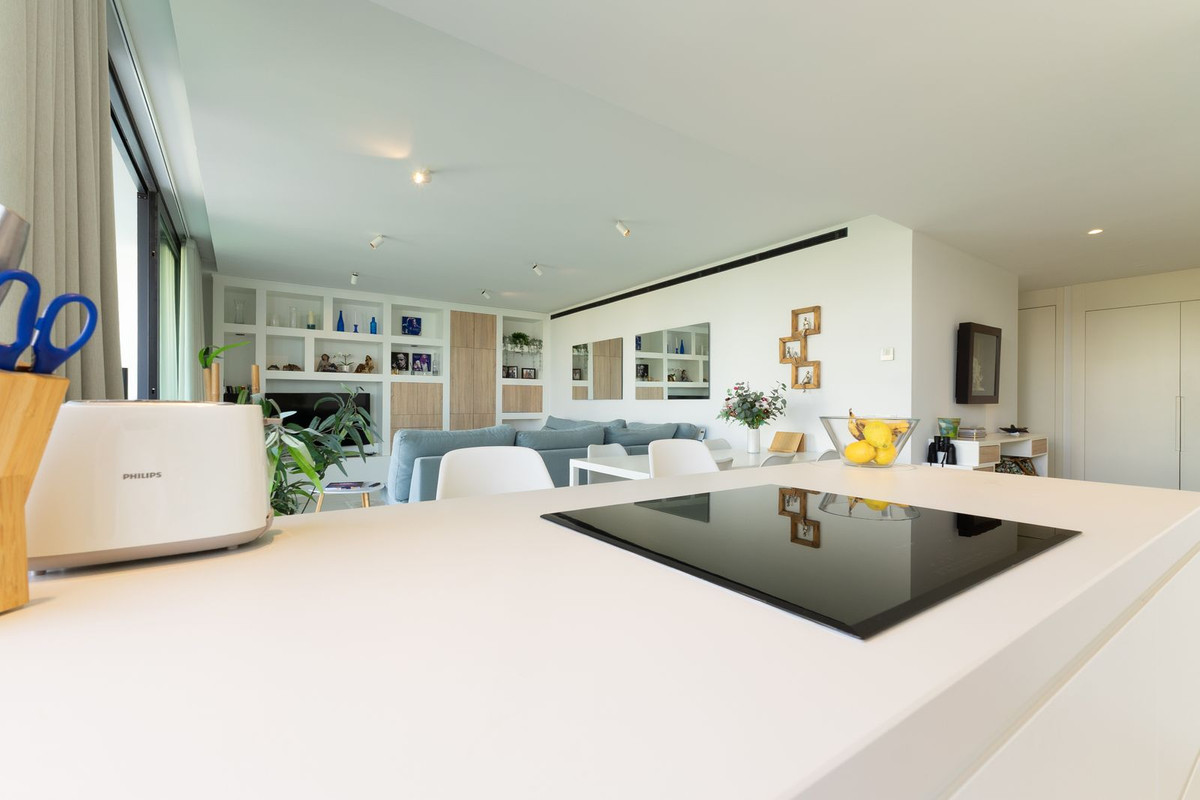 2 Bed Apartment for sale in Higueron Costa Del Sol, Málaga, Spain