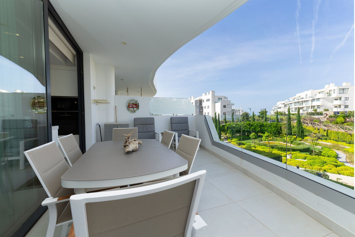 2 Bed Apartment for sale in Higueron Costa Del Sol, Málaga, Spain