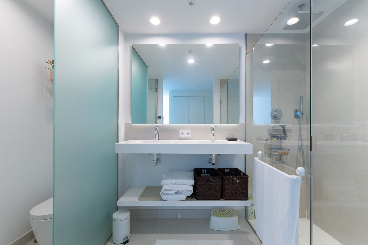 2 Bed Apartment for sale in Higueron Costa Del Sol, Málaga, Spain