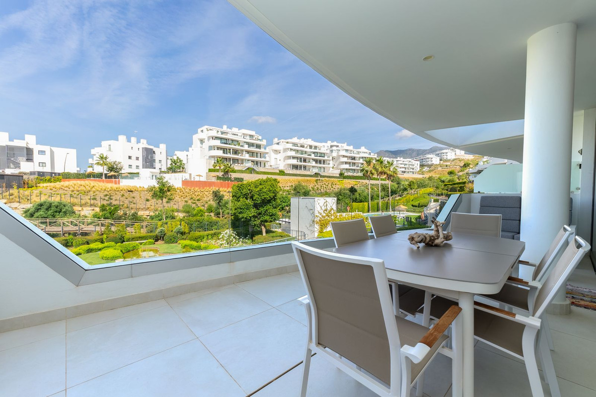 2 Bed Apartment for sale in Higueron Costa Del Sol, Málaga, Spain