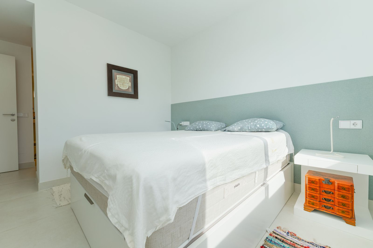2 Bed Apartment for sale in Higueron Costa Del Sol, Málaga, Spain