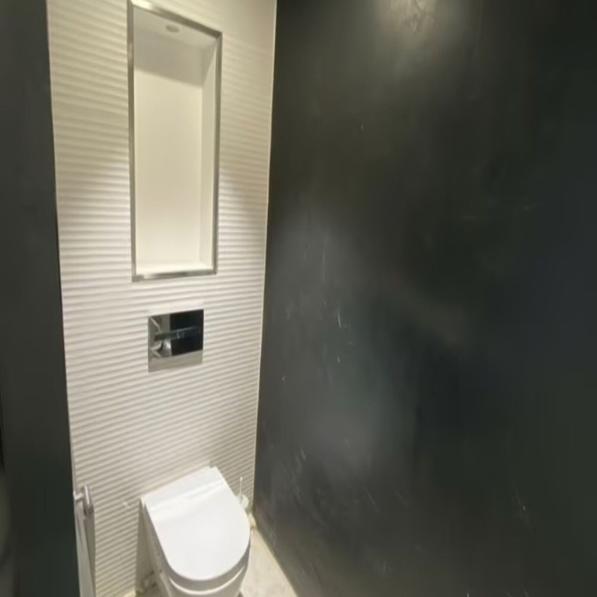 Commercial unit for sale in Marbella Costa Del Sol, Málaga, Spain