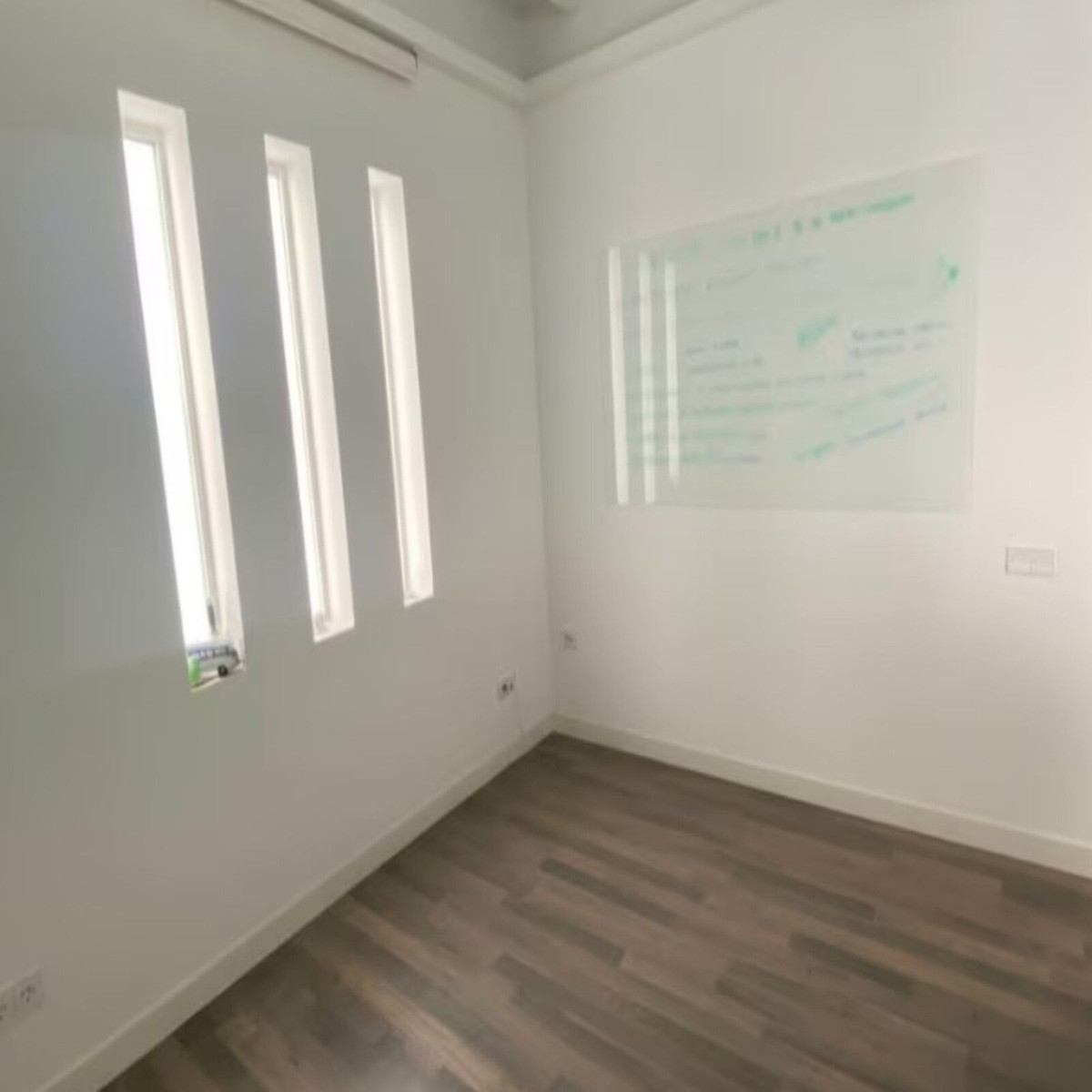 Commercial unit for sale in Marbella Costa Del Sol, Málaga, Spain